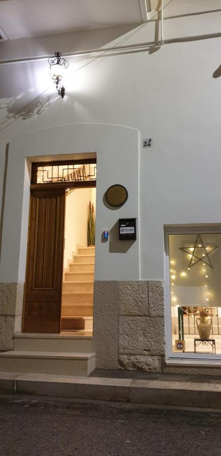 B&B Novecento Italiano Altamura Exterior photo